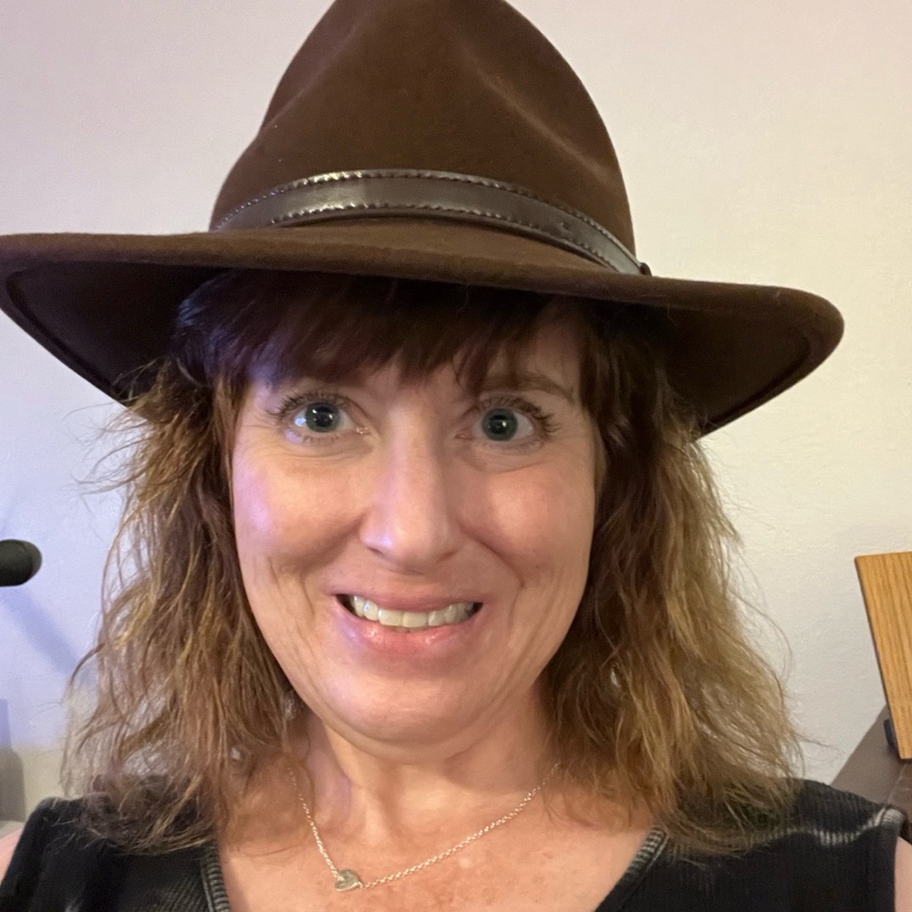 Meet your Posher, Heidi